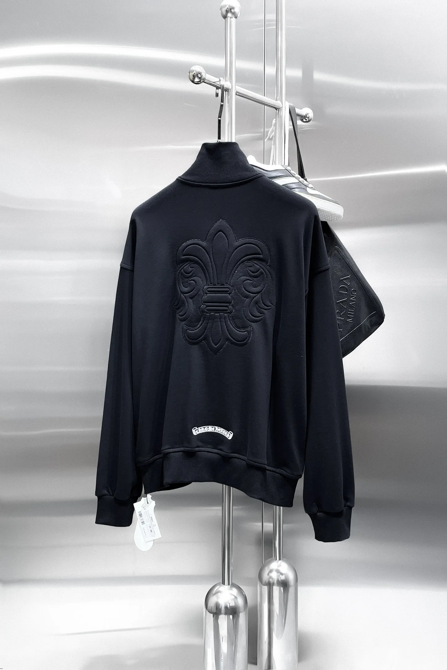 Same Style， ， 2026 New Arrival ，Original Premium Breathable ， ， ， Quality。 ， Sizes：M～3XL